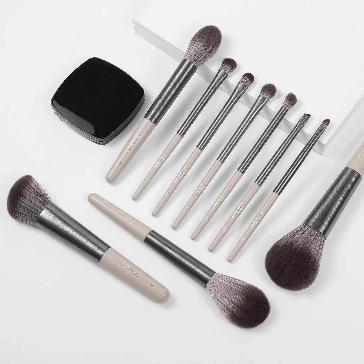 DUCARE - Silver Elegance Ensemble de 10 Pinceaux