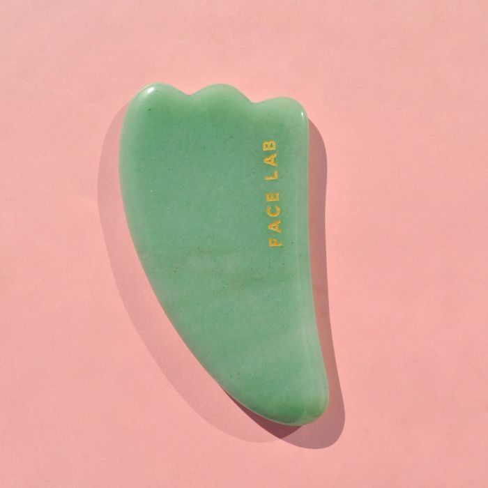facelab-feather-gua-sha-green-aventurine