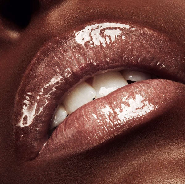 fenty-beauty-gloss-bomb-universal-lip-luminizer-ref-02-fussy