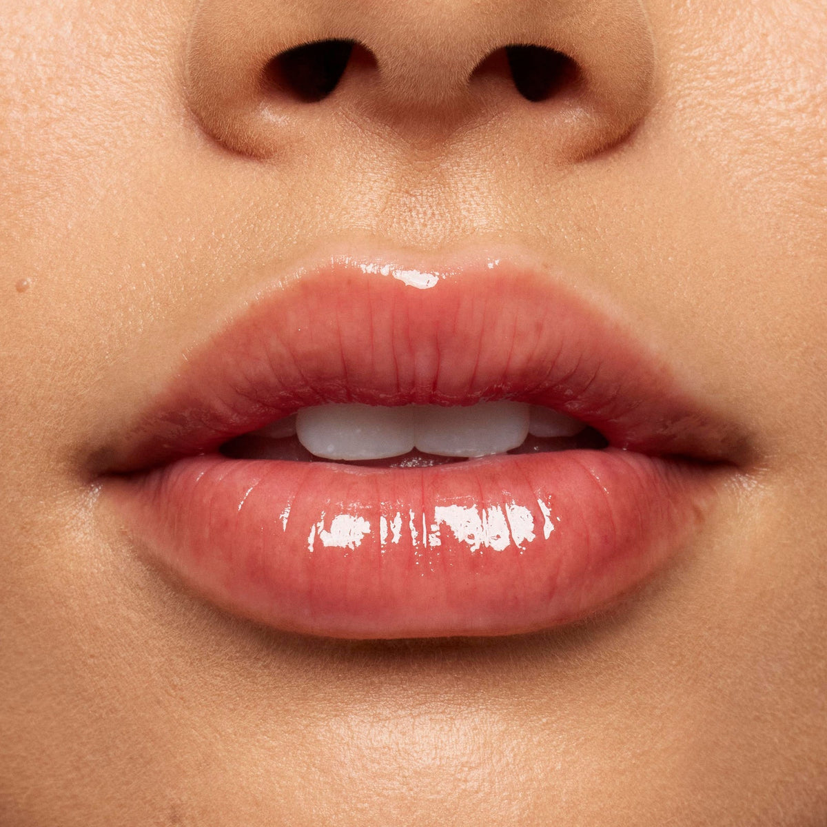 KYLIE Jenner -lip butter- Pomegranate 10g
