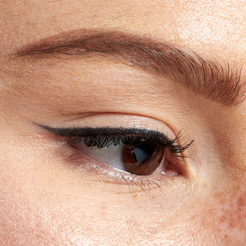 NYX - Creamy Eyeliner Pencil - réf Black