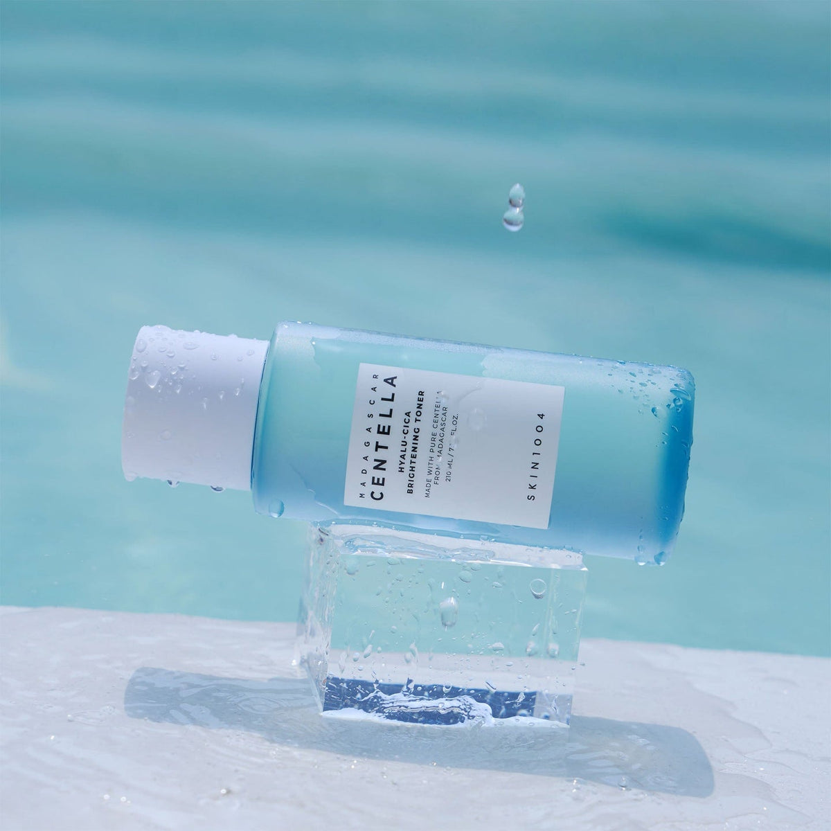 SKIN 1004 - Hyalu-Cica Brightening Toner - 210ml