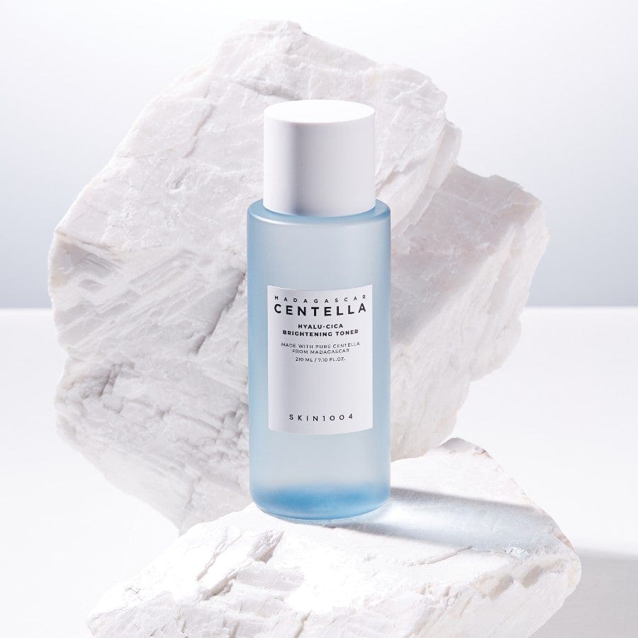 SKIN 1004 - Hyalu-Cica Brightening Toner - 210ml