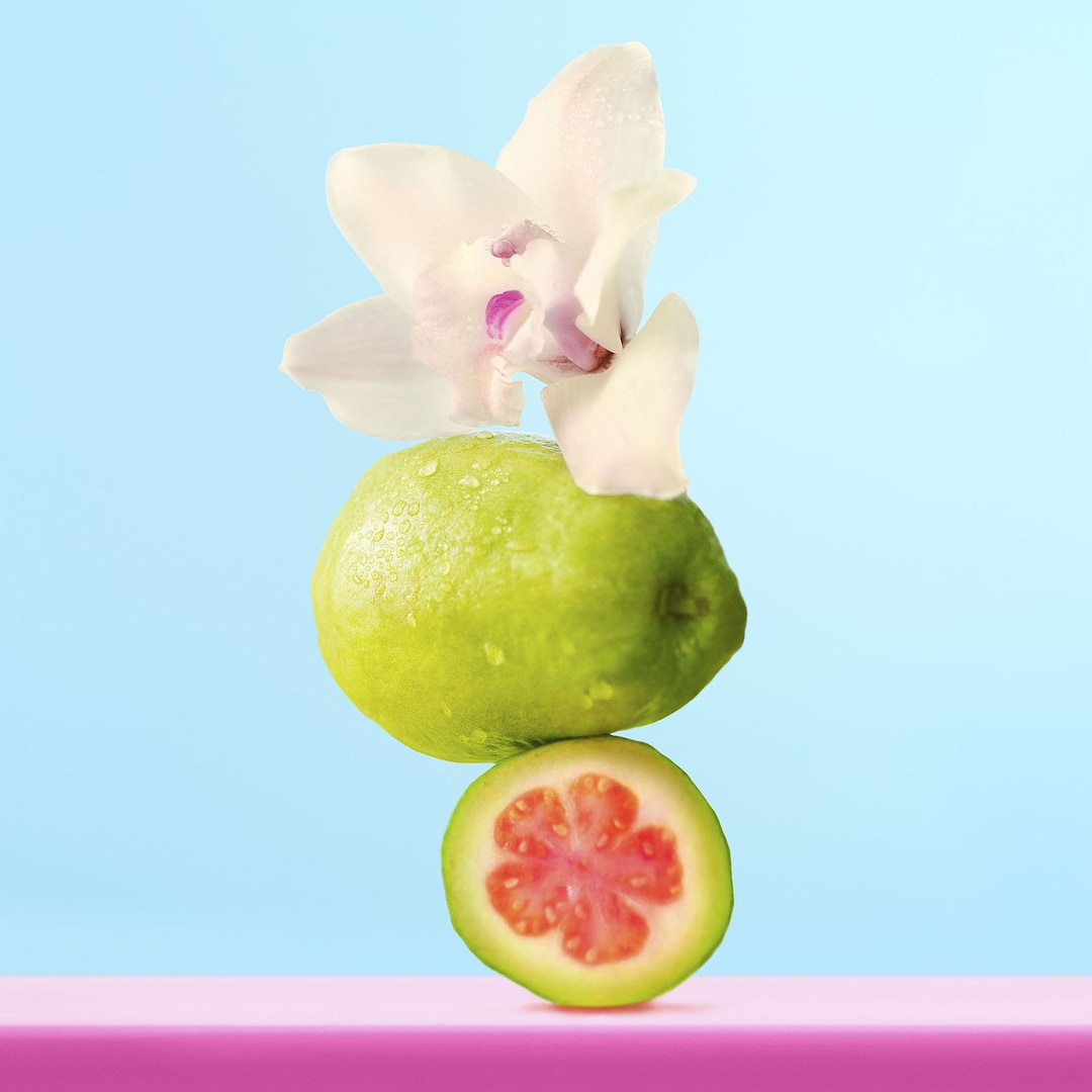 SOL DE JANEIRO - Body Badalada Guava Leaf Essence - 400ml